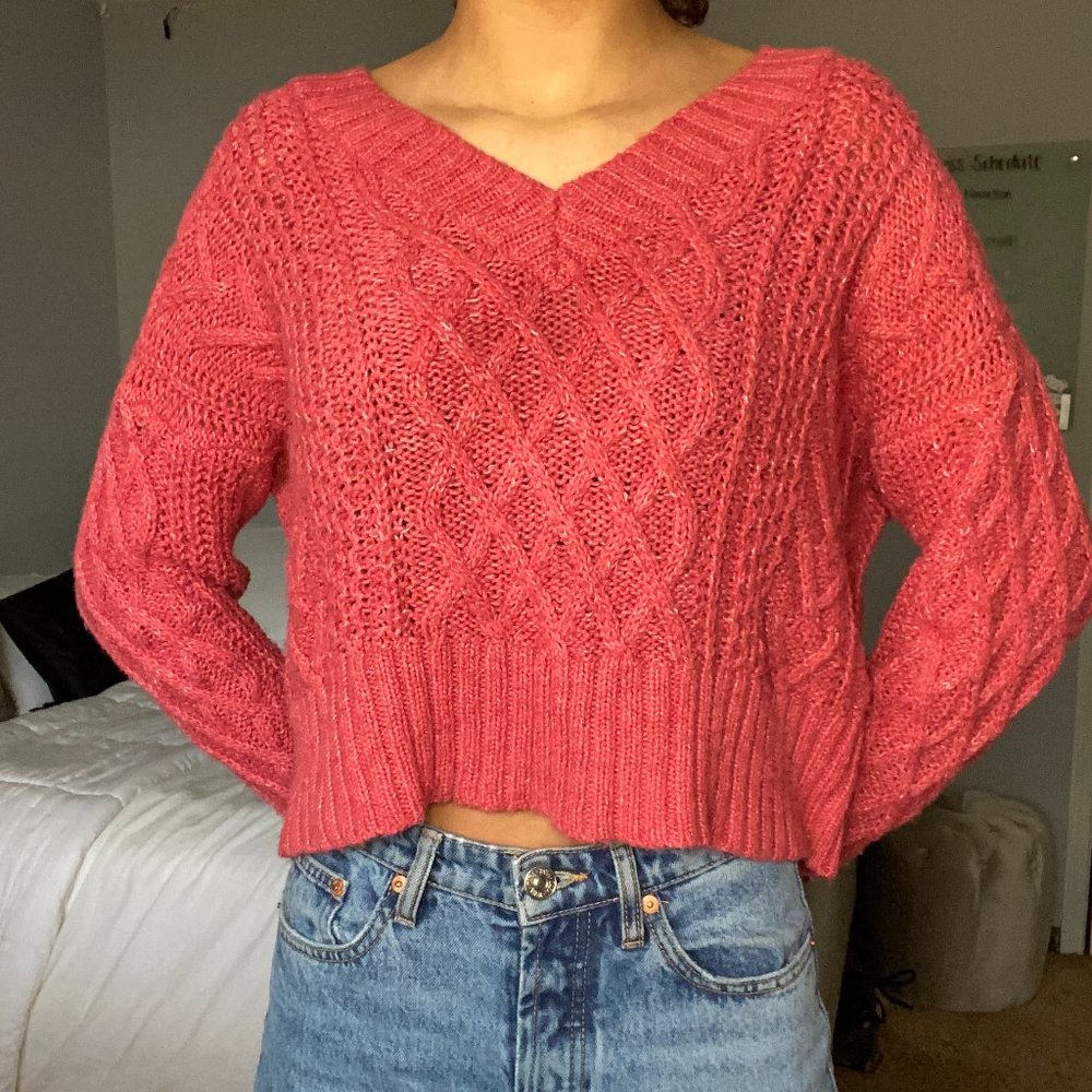 V-Neck American Eagle Sweater.